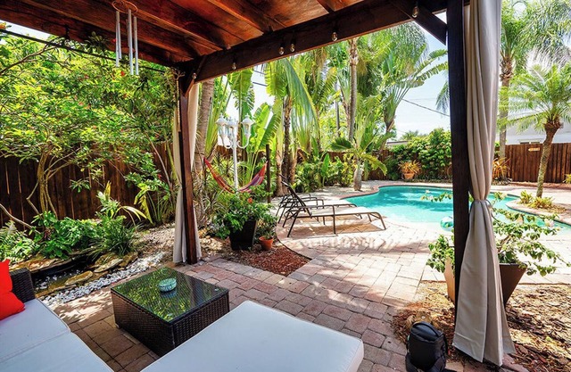 Enjoy your private Tropical oassis under Florida sun.