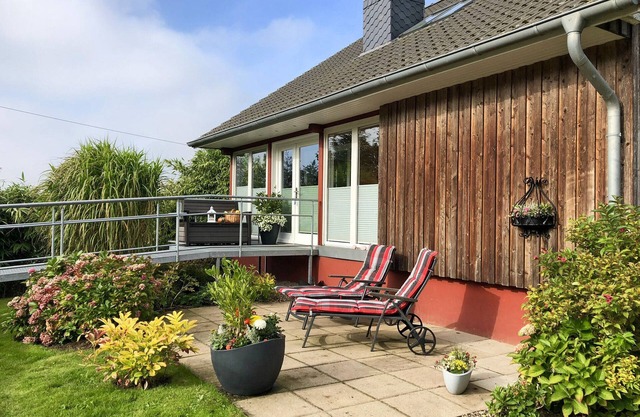 Hébergement familial pour les amoureux des animaux avec jardin, terrasse et WiFi