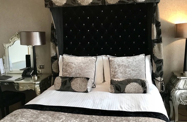 Ennios Boutique Hotel Rooms