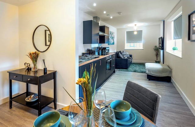 Entire 1 bedroom apartment near Bradford
