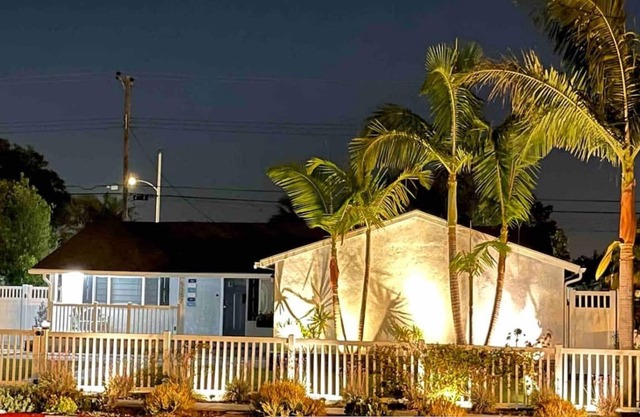 Entire 3-bedroom vila with hot tub