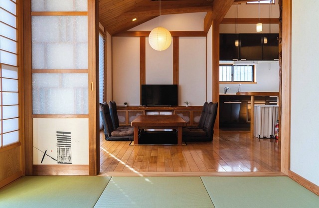 Entire building available for rent with private sa / Kumamoto Kumamoto