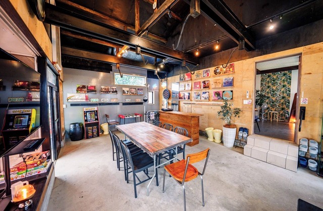 Entire building available / Chosei Chiba