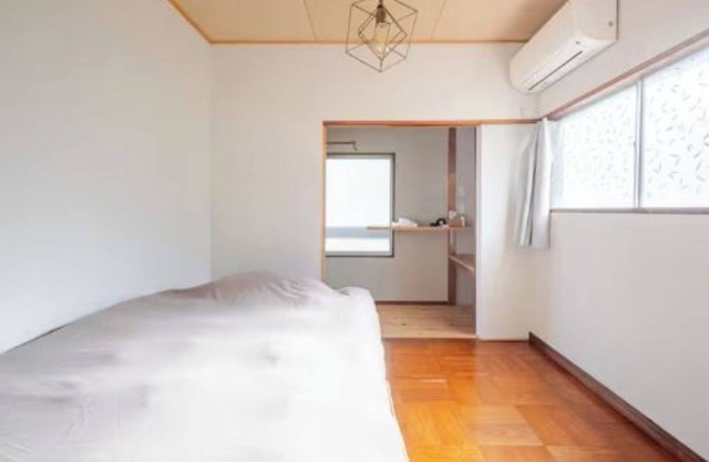 1 building reserved 4 rooms for 8 people / Mishima Shizuoka