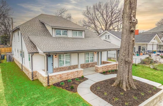 Entire Cozy Duplex Ideal for Families & Groups