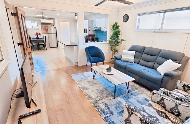 Entire Home- 5 Min to Parramatta,Westmead Hospital,Commbank stadium