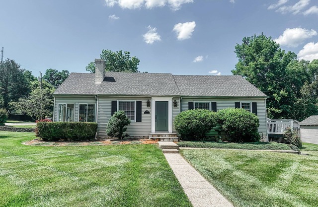 Entire home in Bowling Green, Kentucky
