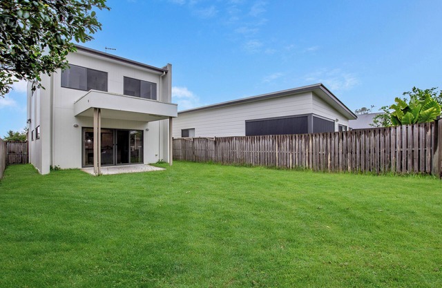 Entire Home Near Theme Parks