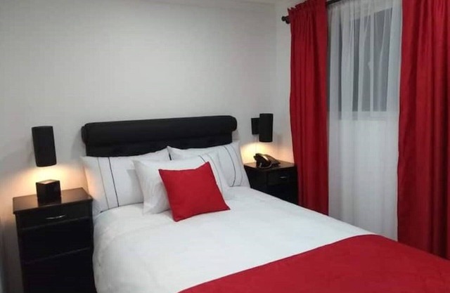Entire hotel 15 rooms