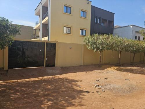 Entire House à Bamako