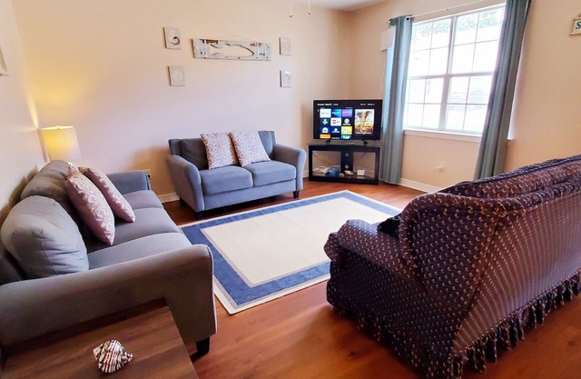 ENTIRE Place 2 Bed 2 Bath. Everything You Need for a Hassle-Free Stay in Biloxi.