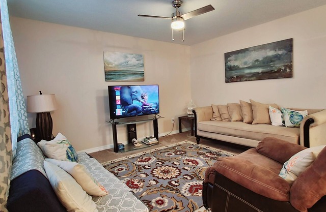 ENTIRE Place 2 Bed 2 Bath. Everything You Need for a Hassle-Free Stay in Biloxi