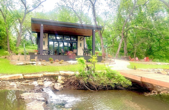 Entire place, cozy, unique space, countryside