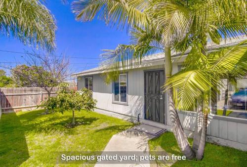 Entire Private 3-BR House, Ranch Style w Gated Yard near Beach, Available Now