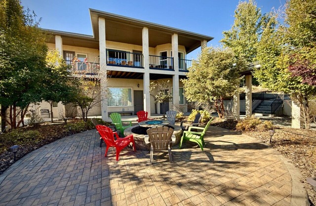 Entire Scenic Views Estate, Quail Ridge 50% Off!