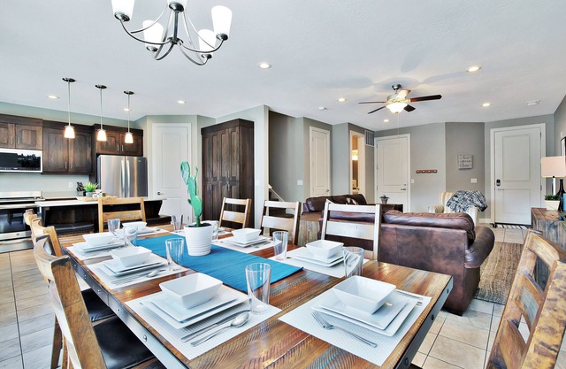 Entrada at Moab 619 | Townies | Pool/Spa | Garage | Same Day Booking