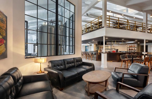 enVision Hotel Miami International Airport
