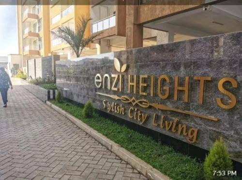 Enzi Heights