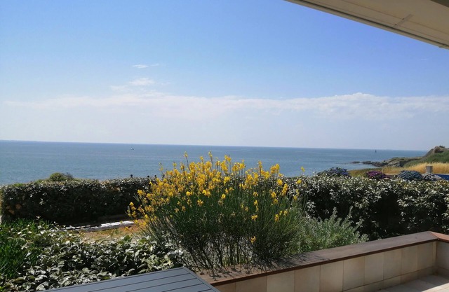 Eole 1 et 2, maisons familiales pour 12 vue sur mer