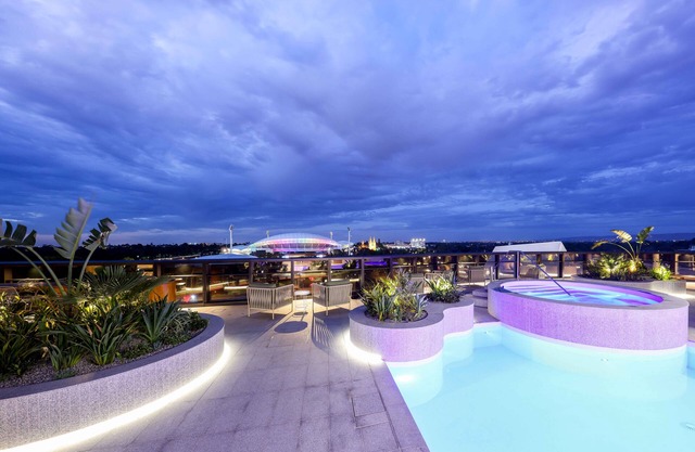 Eos by SkyCity