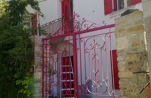 Epavli Sofia appartement de 1er etage a 30 metres de la mer