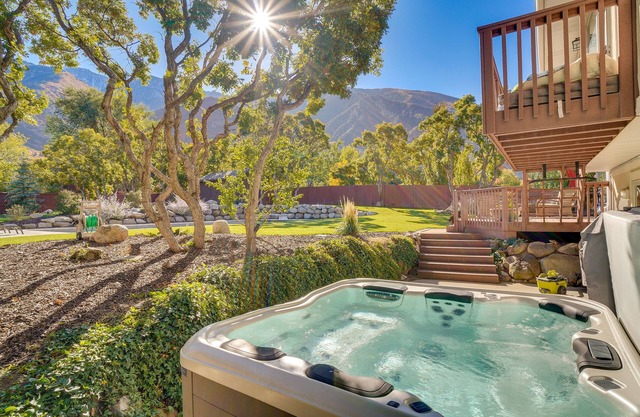 Epic Sandy Home w/ Heated Pool & Mountain Views!