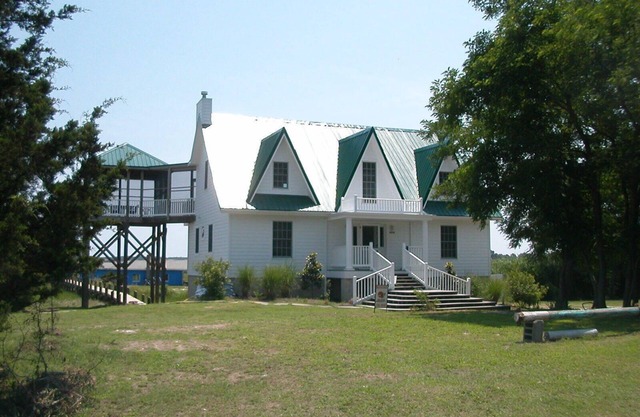 Epiphany-Deep Hole Creek-Chincoteague - Deep Water Dock! 2 King 4 Twin 5 Bath