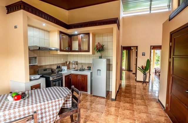 Maison équipée, surplombant le volcan Arenal, La Fortuna San Carlos