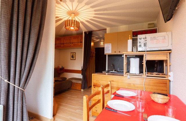 Equiria - 1 chambre - balcon