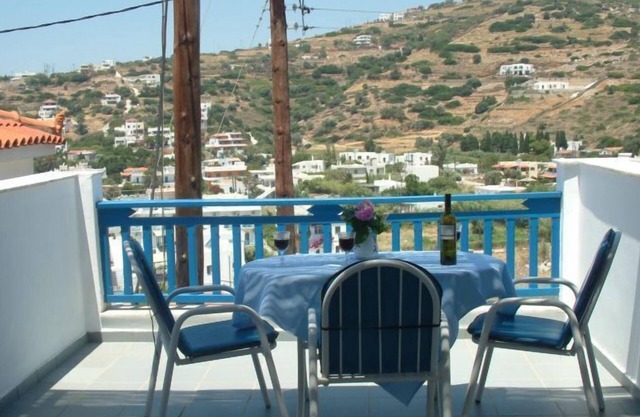 Erato Apartments