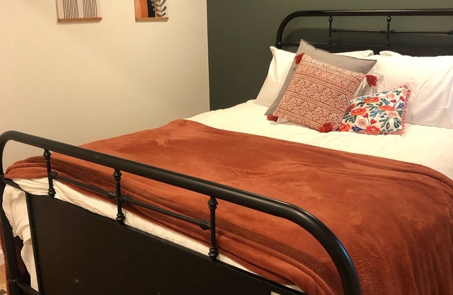 Erie Farmette Guest Suite (near 1-25)