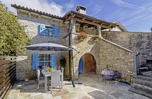Erisa à Trošti (maison pour 6 personnes)