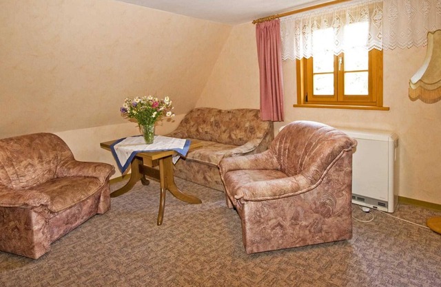 ERZ 1085 - Chambres - Appartements à Neuwernsdorf ERZ 1080