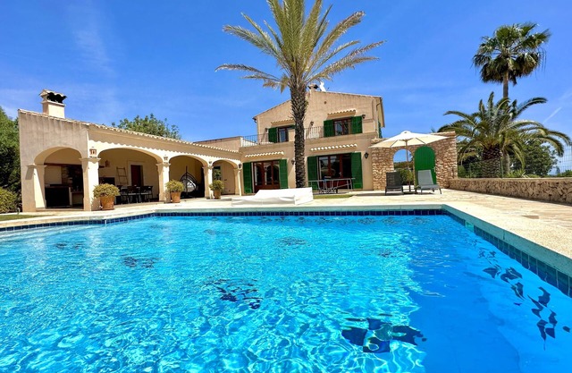 ES SERRAL - villa avec piscine privée, terrasse, jardin et vue mer - WIF GRATUIT