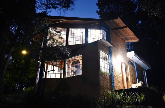 Relaxing cabin surrounded by nature a few minutes from Antigua Guatemala
