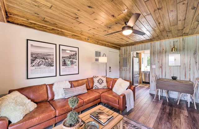 The perfect mountaintop escape - perfect for a couples' getaway!