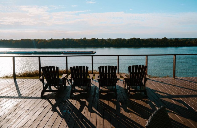 Riverfront Home with Panoramic Views and Private Hot tub