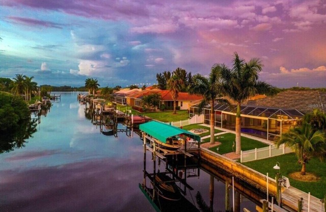 Escape to paradise in Port Charlotte, Florida
