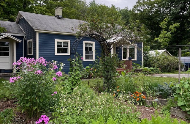 Escape to peaceful Putney Vermont