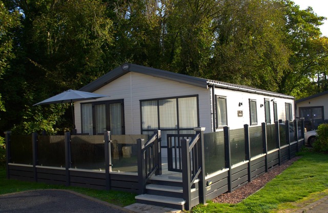 Escape to the English Riviera: Luxury Lodge at Hoburne Devon Bay