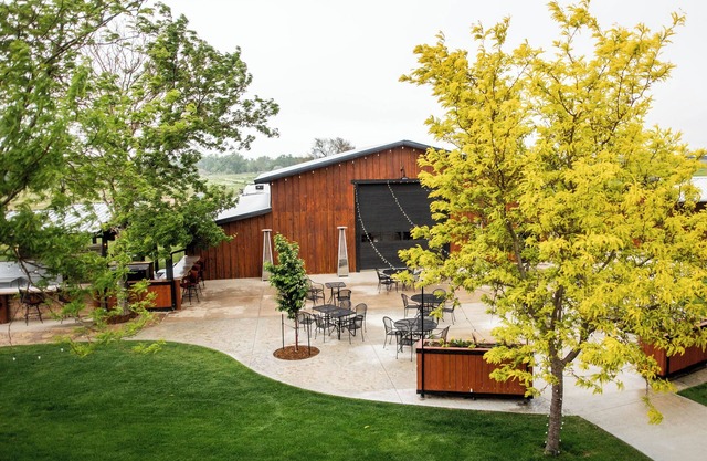 Escape to the Fort: A Rustic Luxe Retreat Like No Other