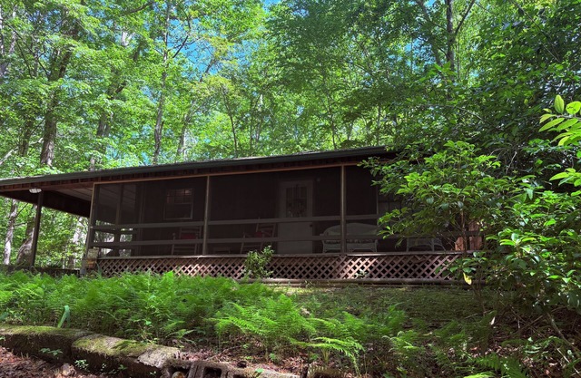 Escape to the Hepp’s Hideaway!