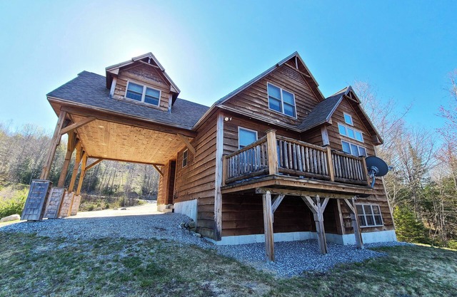 Escape to the Mountains at Thunder Ridge