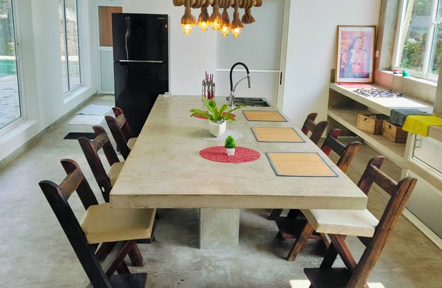 Escape to Villa Idda, a peaceful haven near Padukka, Meepe, in Sri Lanka.