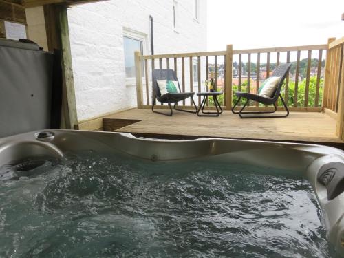 Esk Cottage - Cyanacottages