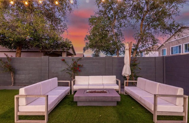 Esplanade Experience | Pool | BBQ Grill | Modern