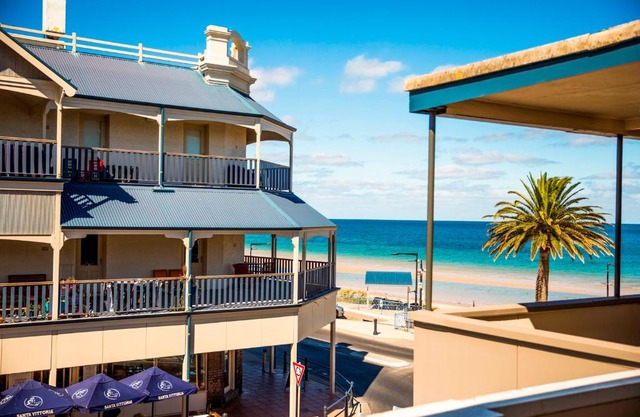 Esplanade Hotel Adelaide