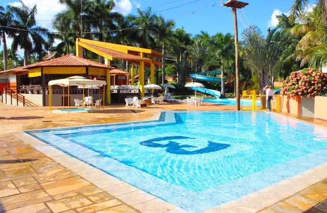 Estancia Park Hotel
