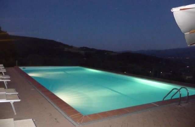 ESTER MAISON AVEC PISCINE, DEMANDER DES PRIX DIRECTEMENT AU PROPRIETAIRE