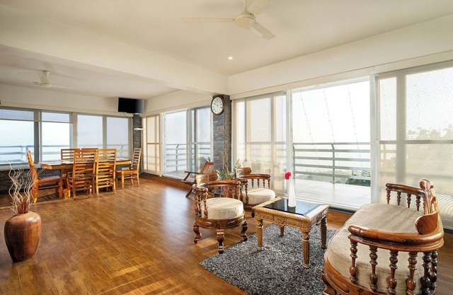 Eterno Capithans Dale